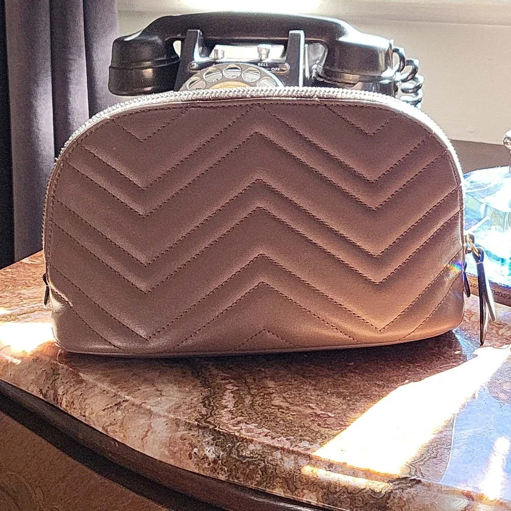 Gucci Calfskin Matelasse‎ GG Marmont Large Cosmetic Case Porcelain Rose
